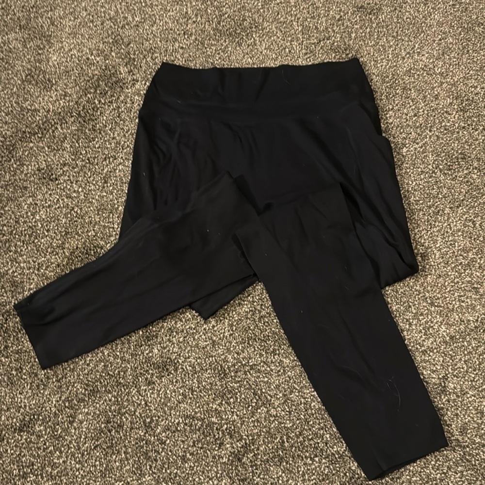 Alphalete pocket leggings